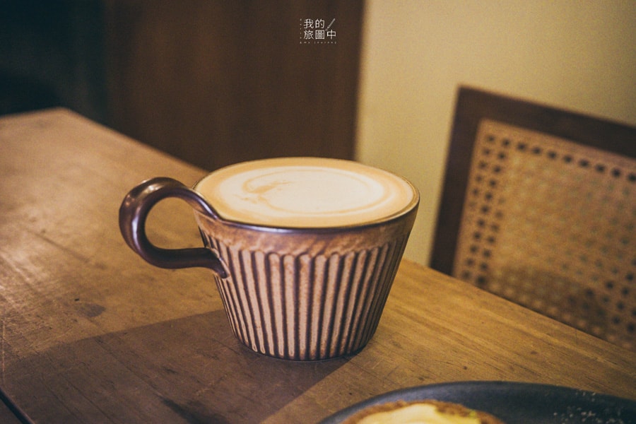 《台北大同》初二Ao Tao Zu Cafe 為大稻埕的夜晚送上一杯咖啡、不限時深夜咖啡廳推薦 - 第13張圖 Rx001477