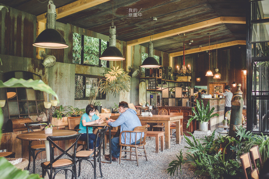 《台北士林》野人花園SAVAGE GARDEN 將陽明山的森林搬進咖啡廳裡、被植栽包圍的綠意花園 @我的旅圖中 during my journey