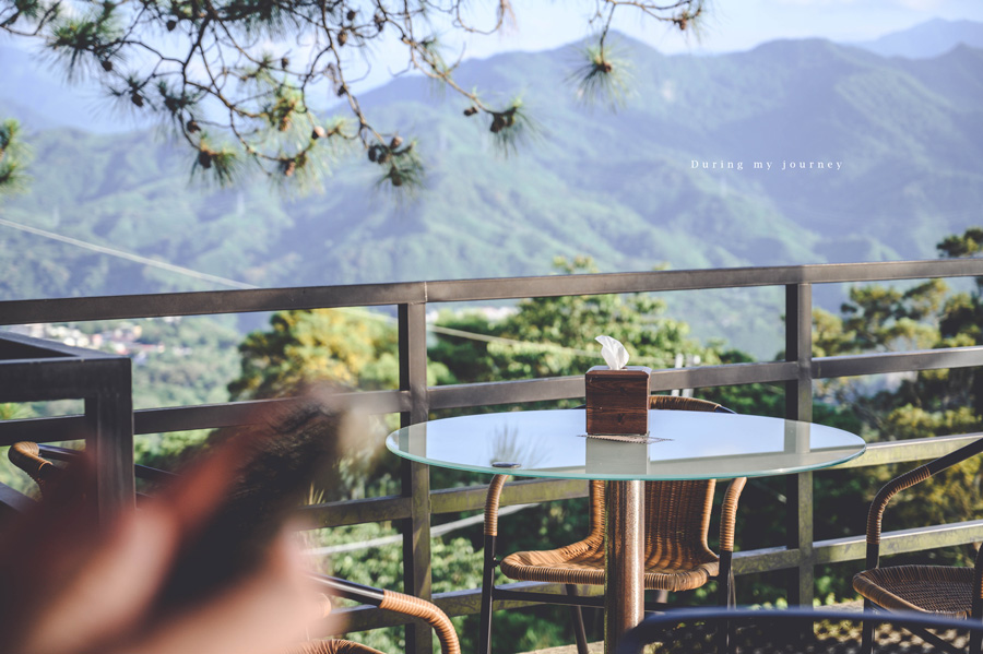 《桃園復興》一山景觀咖啡 深山裡私藏湖光山色的秘境咖啡廳、270度的壯闊景觀盡收眼底 @我的旅圖中 during my journey