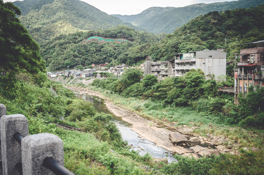 《新北瑞芳》猴硐舊隧道群 追尋百年隧道的軌跡、有群山和火車相伴的秘境單車道 @我的旅圖中 during my journey