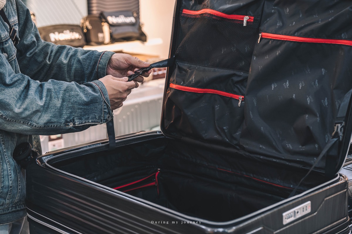 《桃園市》黑箱作業 Black Suitcase 桃園慈光店 各式品牌行李箱實體專賣店、行李箱維修保固一次到位 - 第20張圖 Dsc 7263