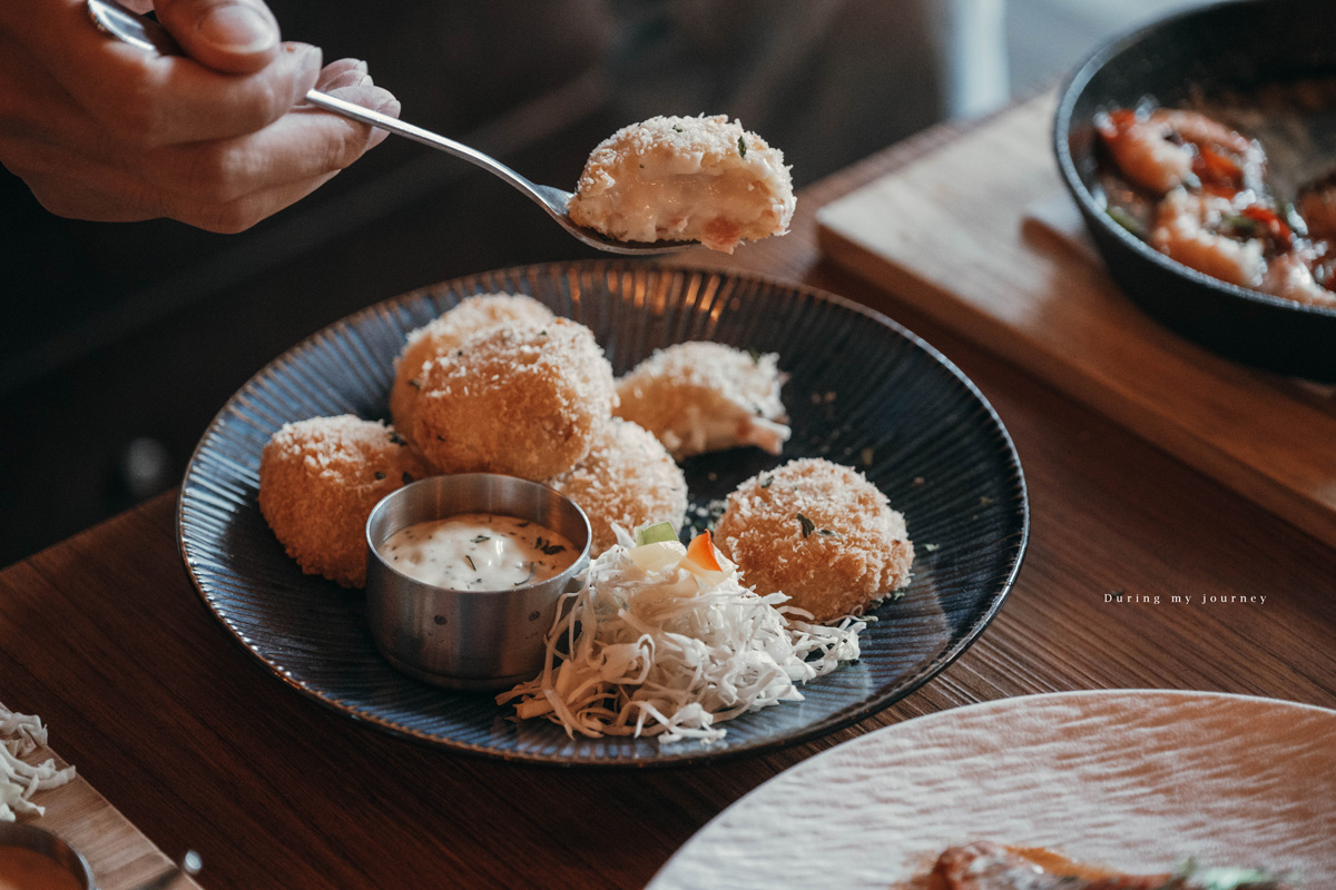 《台中西區》ABV Bar & Kitchen 地中海餐酒館 打造700款精釀啤酒長廊、勤美旁不限時異國風餐廳 - 第16張圖 Dsc 0268