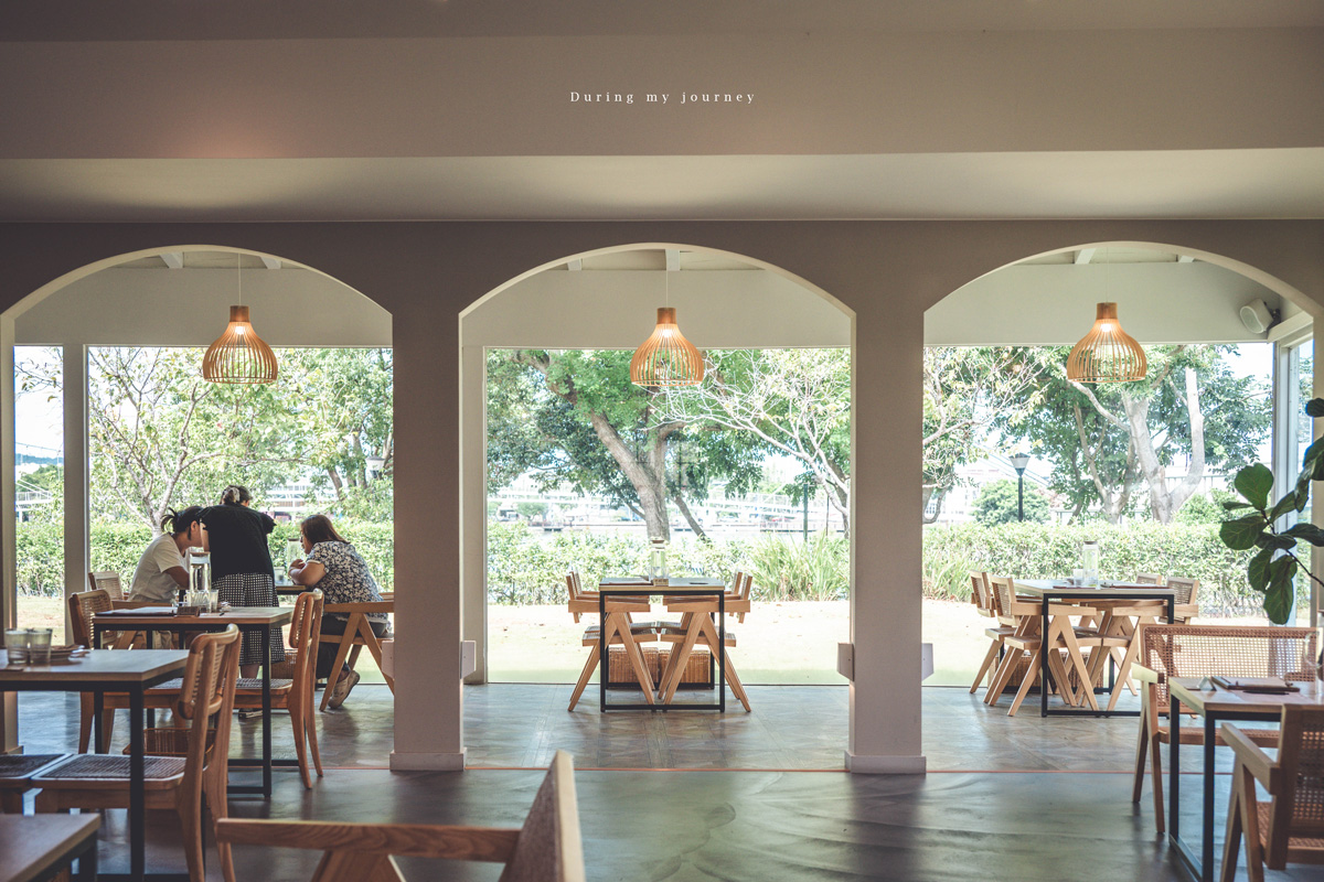 《桃園龍潭》The畔 cafe&dining 坐擁大片綠意的湖畔景觀餐廳、在宛如歐洲莊園的白色洋房用餐 - 第7張圖 Dsc 9247