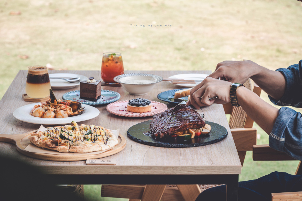 《桃園龍潭》The畔 cafe&dining 坐擁大片綠意的湖畔景觀餐廳、在宛如歐洲莊園的白色洋房用餐 - 第14張圖 Dsc 9400