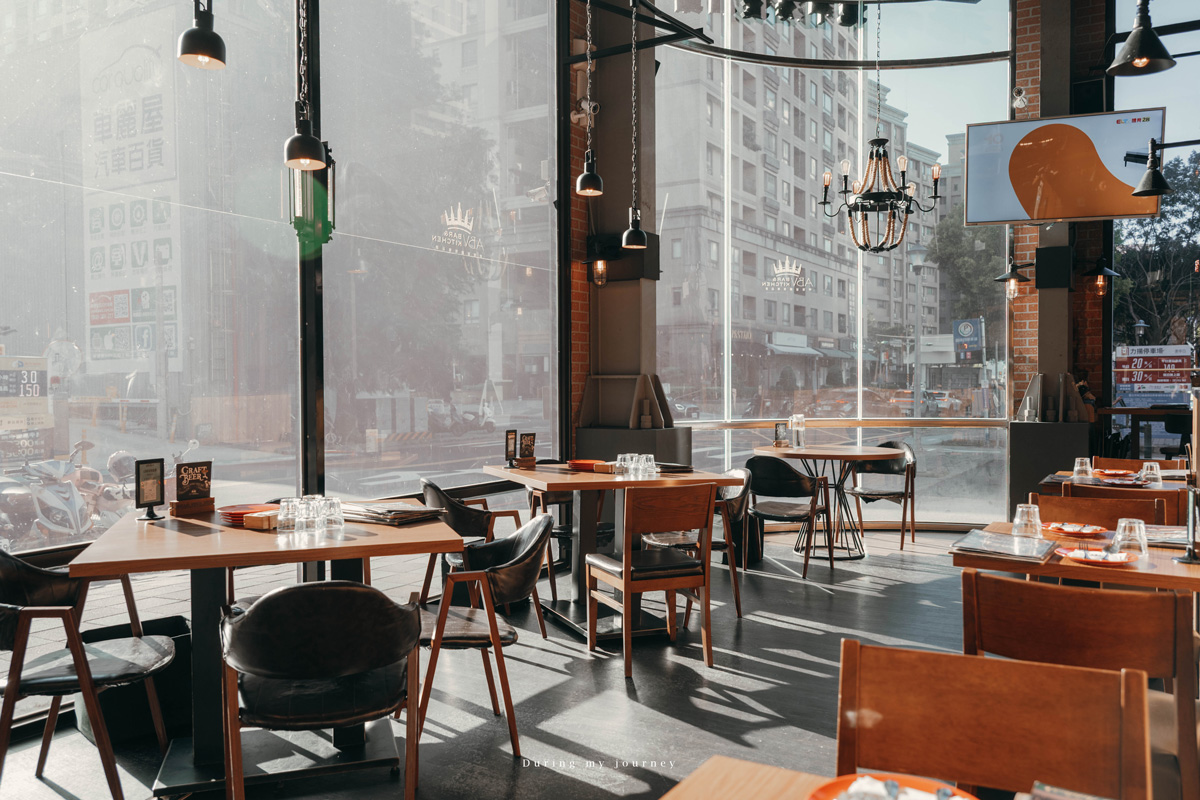 《新北林口》ABV Bar & Kitchen 地中海餐酒館 像在歐洲街角的早午餐時光、絕美的異國風不限時餐廳 - 第5張圖 DSC