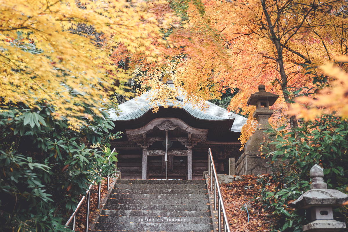 《日本福島景點行程推薦》一次收藏福島私房路線！ 紅葉季秘境神社、吉利蛋公園與深刻的311地震遺址