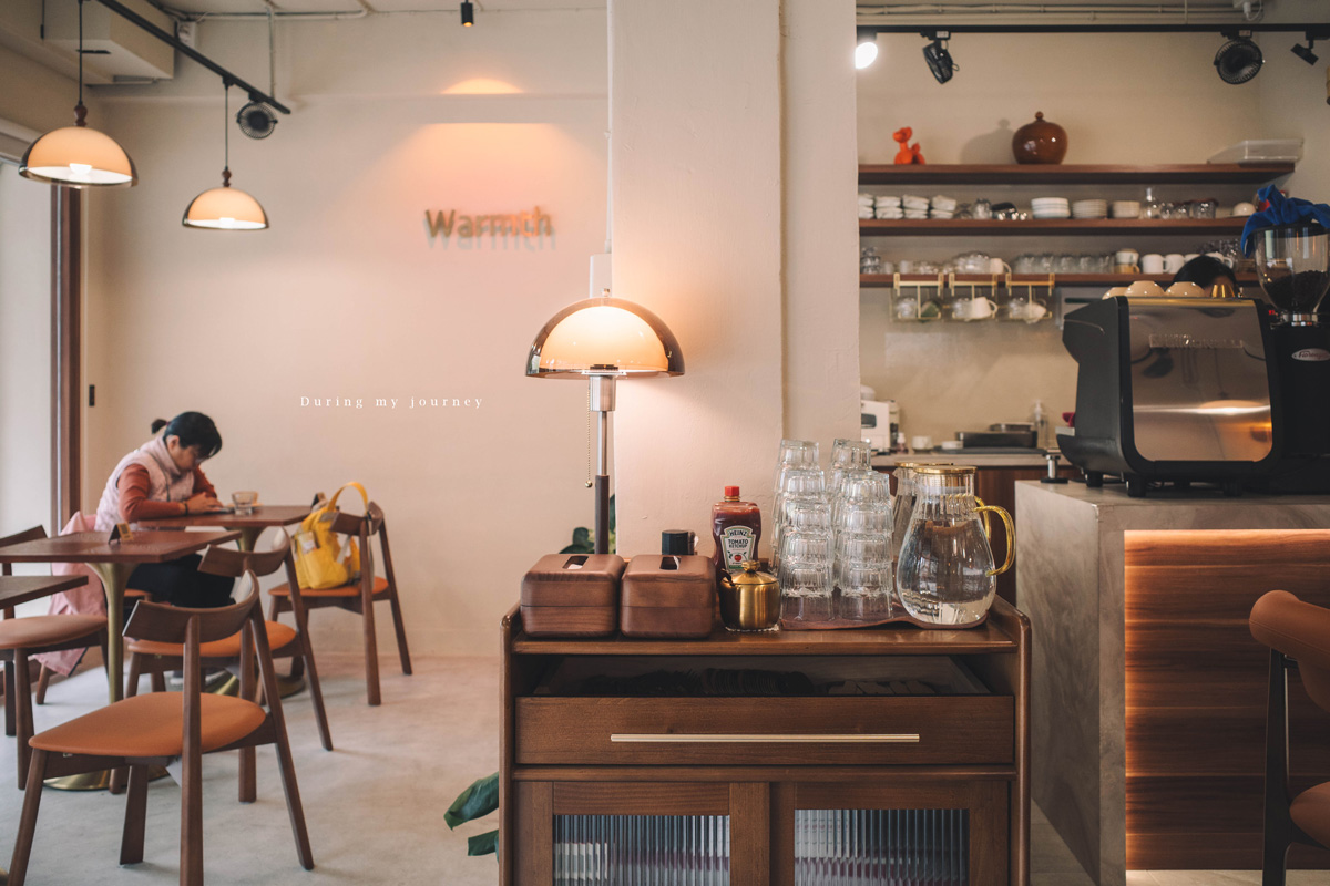 《新北永和》渥時 Warmth brunch & cafe 永和早午餐與咖啡香交織的暖系空間、鄰近樂華夜市的質感系咖啡廳 - 第4張圖