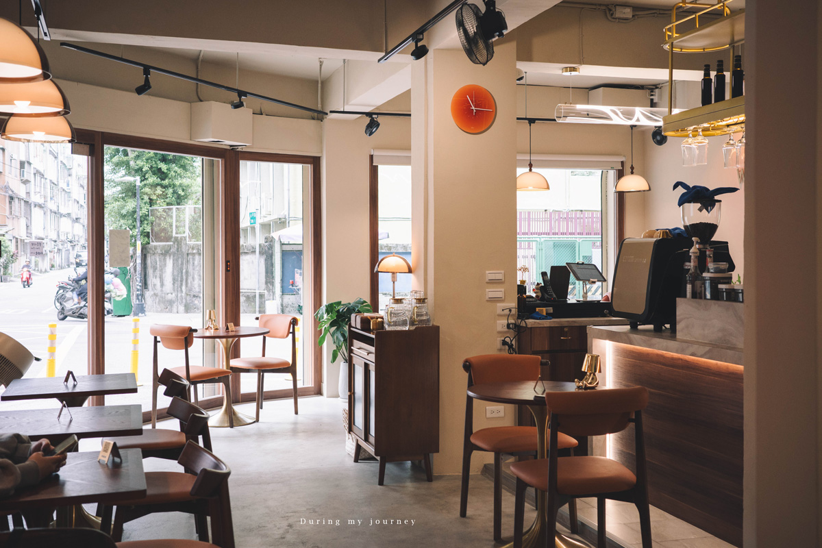 《新北永和》渥時 Warmth brunch & cafe 永和早午餐與咖啡香交織的暖系空間、鄰近樂華夜市的質感系咖啡廳 - 第12張圖