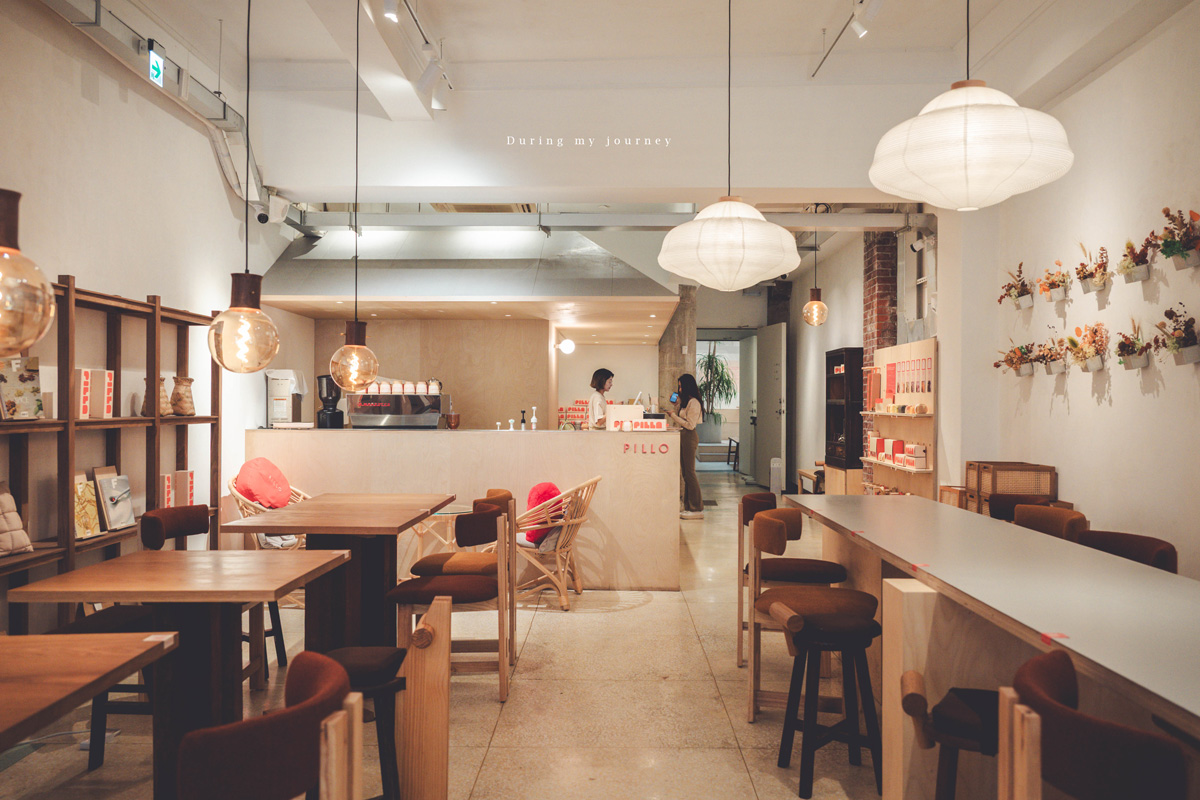 《台北大同》PILLO Bakery & cafe 大稻埕歷史建築大千百貨裡的老宅咖啡廳、不能錯過的溫熟成吐司