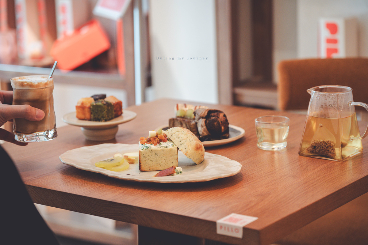 《台北大同》PILLO Bakery & cafe 大稻埕歷史建築大千百貨裡的老宅咖啡廳、不能錯過的溫熟成吐司