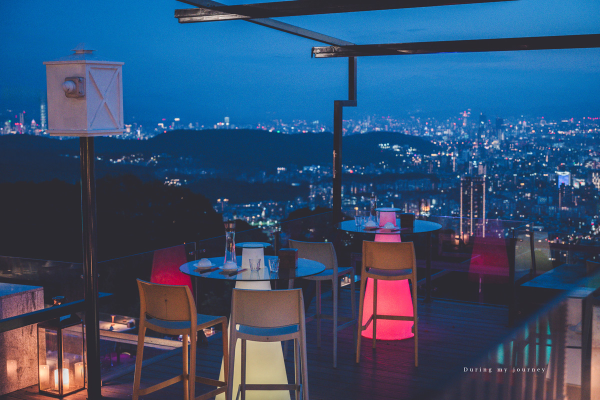 《台北士林》草山夜未眠 坐擁百萬夜景的陽明山景觀餐廳、將台北最美夜色化作餐桌風景