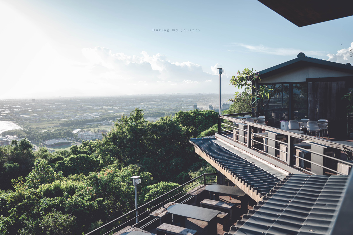 《高雄岡山.阿蓮一日遊景點》2026大崗山龍眼蜂蜜文化節 品嚐特等龍眼蜂蜜、順遊眷村老宅咖啡廳與百萬夜景餐廳 - 第40張圖 《高雄岡山.阿蓮一日遊景點》2026大崗山龍眼蜂蜜文化節 品嚐特等龍眼蜂蜜、順遊眷村老宅咖啡廳與百萬夜景餐廳