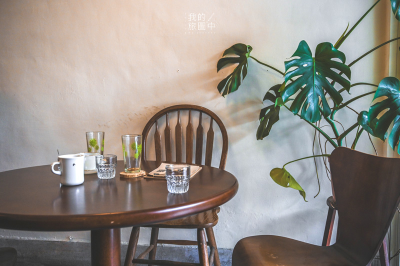 《宜蘭市》泥鰍hooliu 在時光靜止的年代裡找回純樸、充滿復古和溫度感的咖啡廳 @我的旅圖中 during my journey